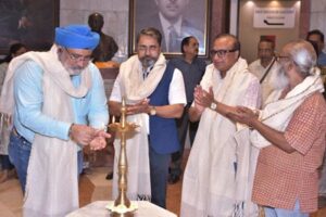 Artist Alka Bhrushundi (2)